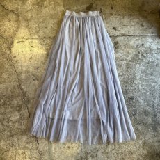 画像2: GREY COLOR TULLE FLARE DESIGN LONG SKIRT / W22~W28 (2)