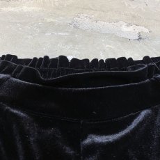 画像10: BLACK COLOR WIDE SILHOUETTE VELVET PANTS / W27~ (10)