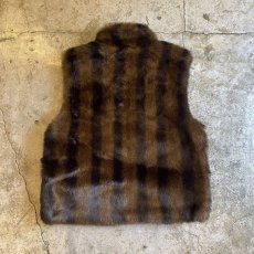 画像2: REVERSIBLE STRIPE DESIGN FAUX FUR VEST / Ladies L (2)