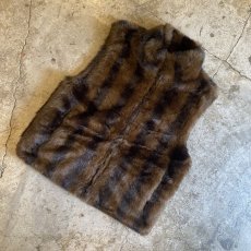 画像4: REVERSIBLE STRIPE DESIGN FAUX FUR VEST / Ladies L (4)