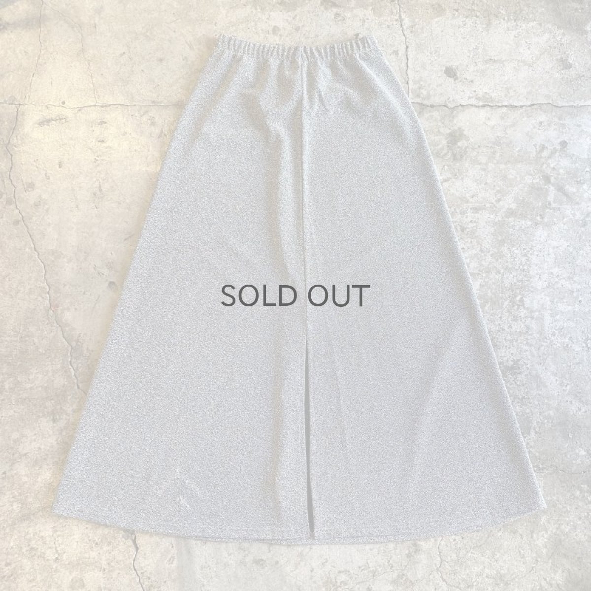 画像2: SILVER COLOR GLITTER BACK SLIT DESIGN SKIRT / W23~W31 (2)