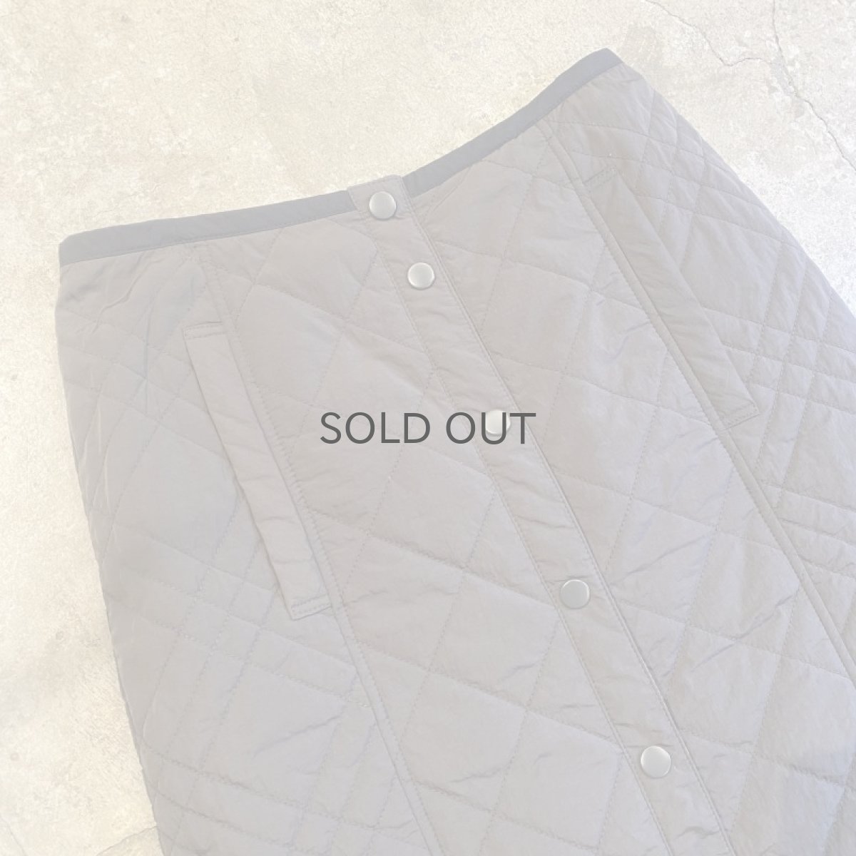 画像6: REVERSIBLE QUILTING FRONT SNAP BUTTON SKIRT / W25~W29 (6)