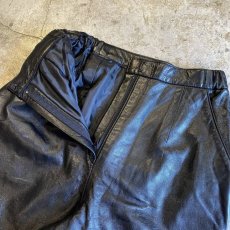 画像6: LEATHER BLACK COLOR SIDE ELASTIC WAIST DESIGN TAPERED PANTS / W22~W26 (6)