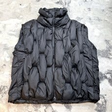 画像1: 【WONDERGROUND】LOOP PADDING HI-NECK VEST / OS (1)