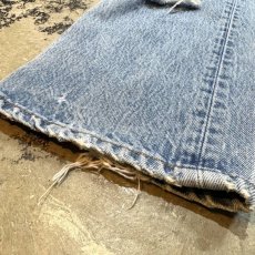 画像8: 90's【LEVI'S】501 GRUNGE DAMAGE DENIM PANTS / W32 / MADE IN USA (8)