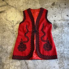 画像1: OLD ALL OVER ART EMBROIDERY PATTERN FELT DESIGN LONG VEST / Ladies M (1)