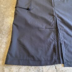 画像6: FRONT SLIT NYLON CARGO DESIGN SKIRT / FREE~W35 (6)