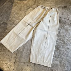 画像5: 【WONDERGROUND】FRONT SLIT DESIGN COCOON PANTS / OS (5)