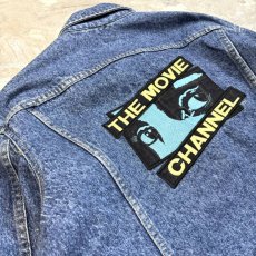 画像9: 90's【LEE】"THE MOVIE CHANNEL" DENIM JACKET / Mens L (9)