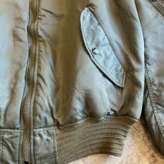 画像7: KHAKI COLOR DOUBLE FACE DESIGN MA-1 JACKET / Ladies L  (7)