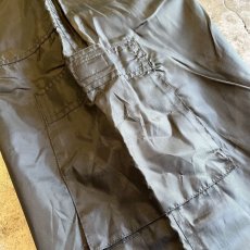 画像10: KHAKI COLOR CARGO DESIGN NYLON PANTS / ~W37 (10)