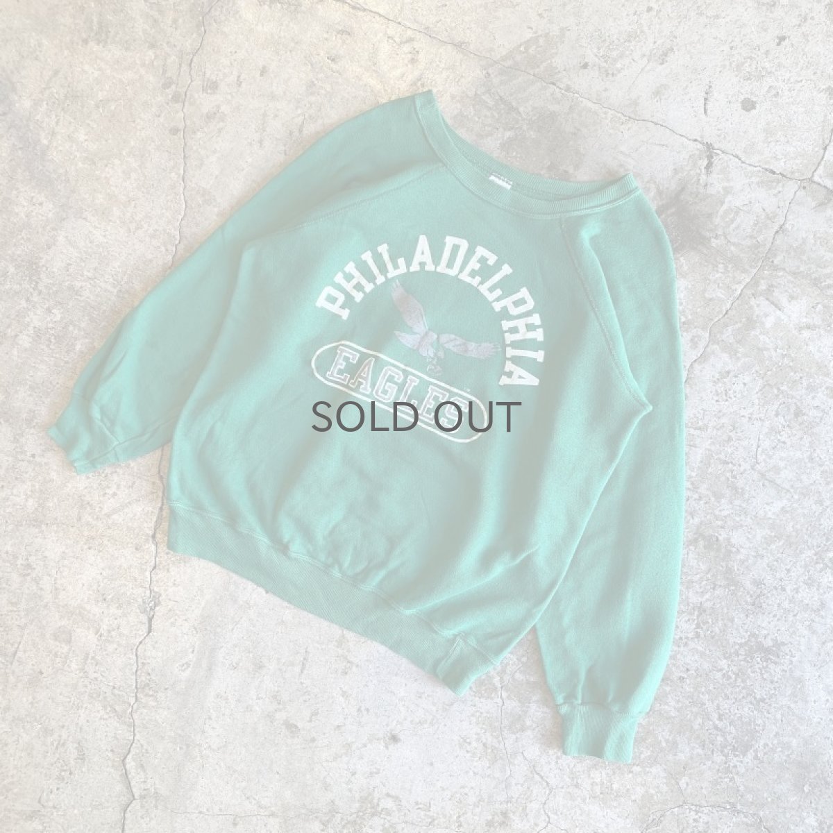 画像4: 80's【CHAMPION】COLOR FOOTBALL PRINTED L/S SWEAT / Ladies / MADE IN USA (4)