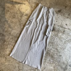 画像4: BACK SLIT CARGO DESIGN SWEAT LONG SKIRT / FREE (4)