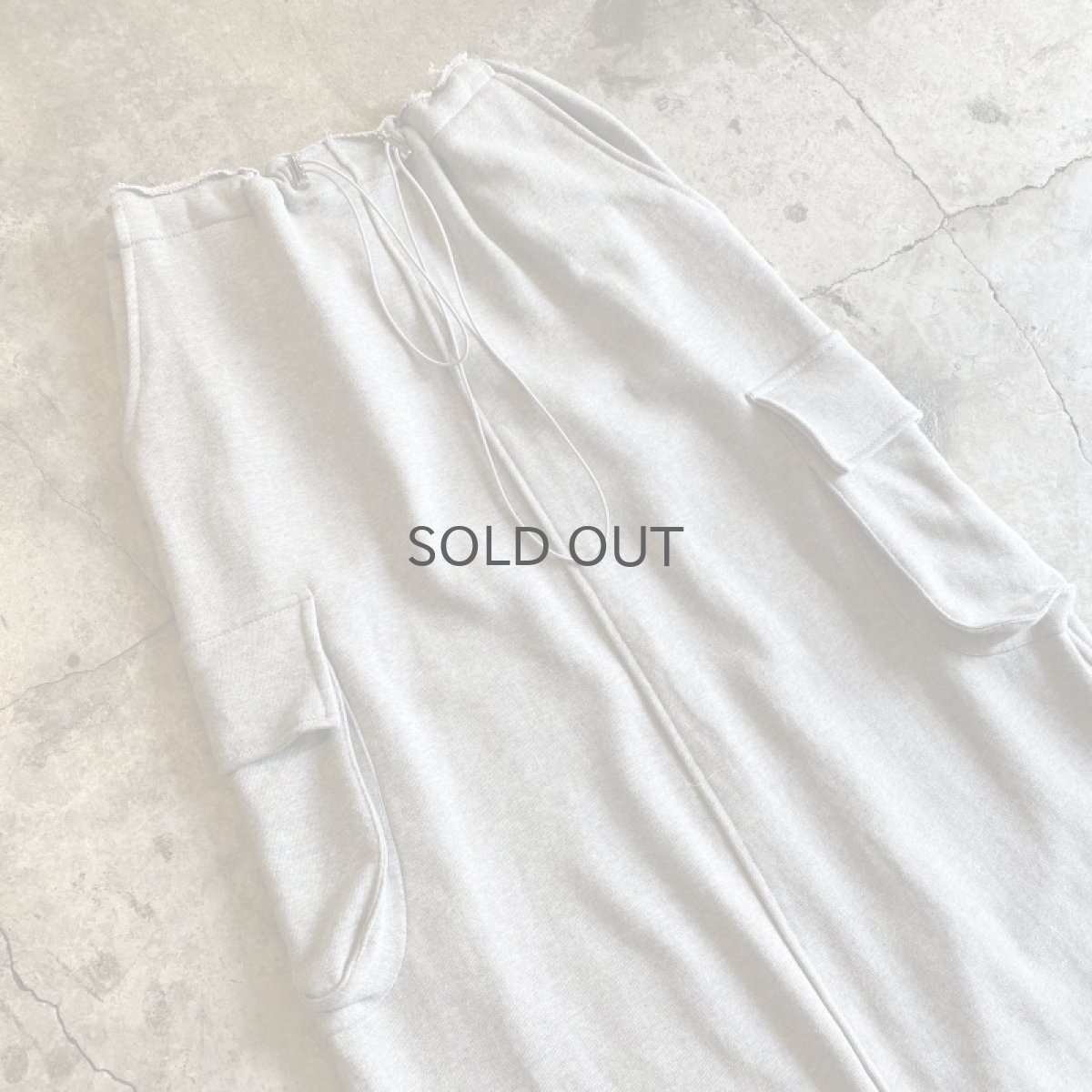 画像3: BACK SLIT CARGO DESIGN SWEAT LONG SKIRT / FREE (3)