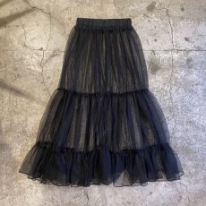 画像2: TIERED DESIGN SHEER TULLE LONG SKIRT / W24~W31 (2)