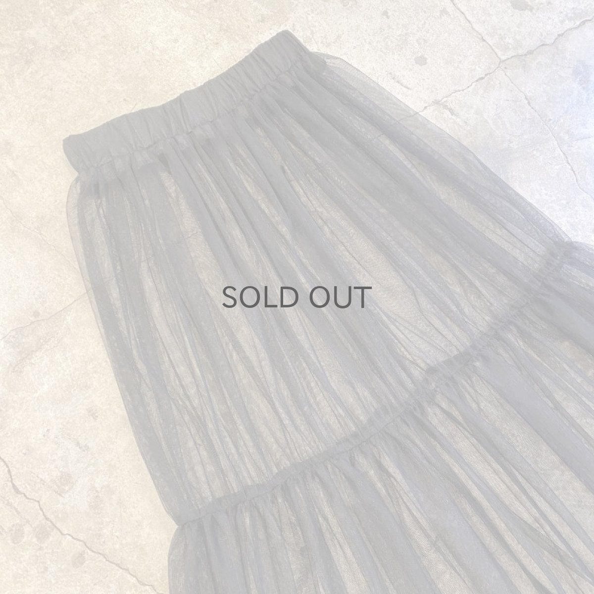 画像3: TIERED DESIGN SHEER TULLE LONG SKIRT / W24~W31 (3)