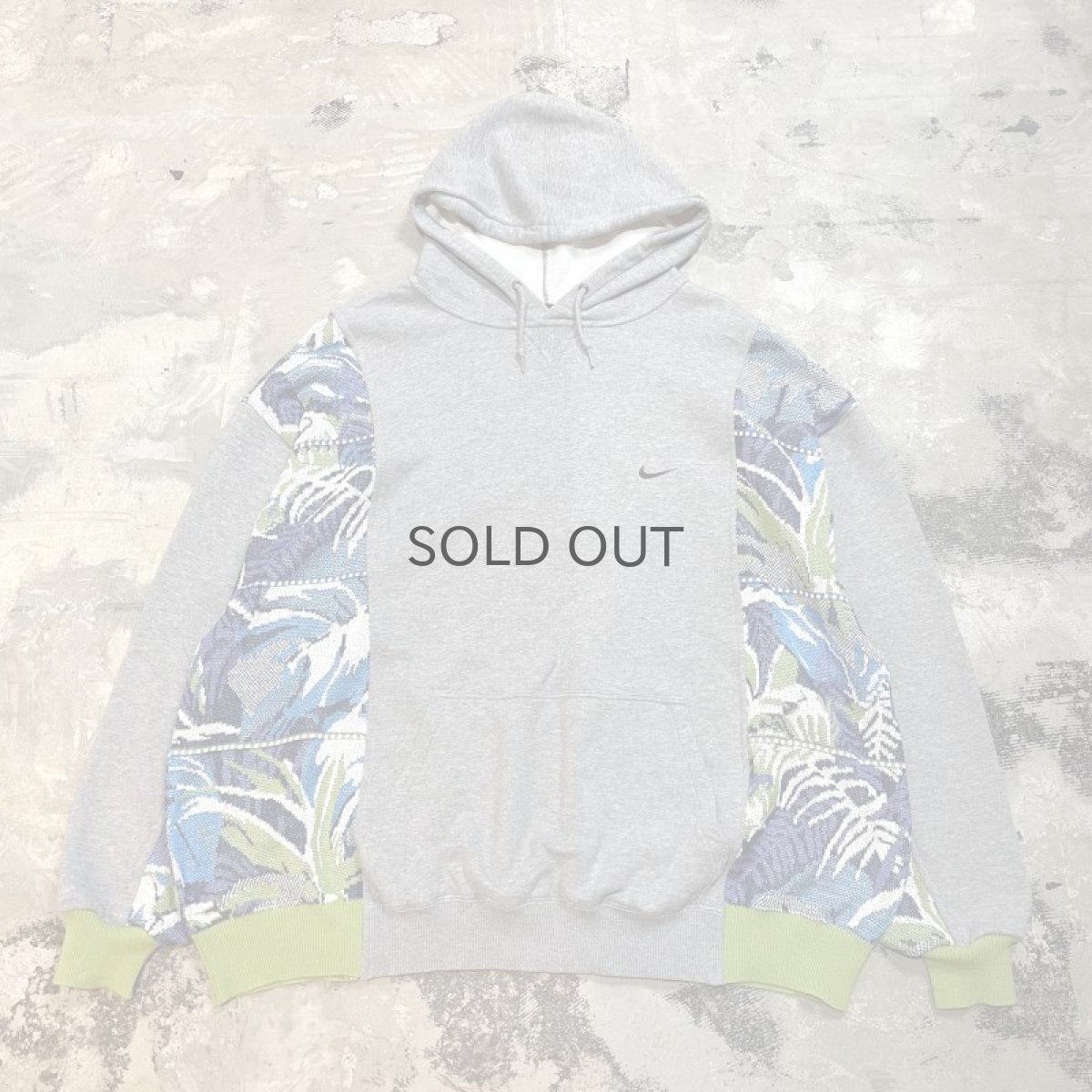 画像1: 【Wiz&Witch】"UNITED" TWO FACE HOODIE SWEAT / OS (1)
