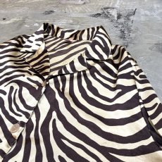 画像4: ALL OVER ZEBRA PATTERN OPEN COLLAR L/S SHIRT / Mens S(M) (4)