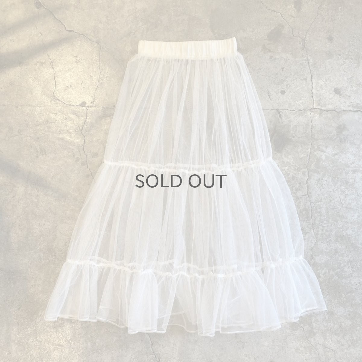 画像2: TIERED DESIGN WHITE COLOR SHEER TULLE LONG SKIRT / W25~W31 (2)