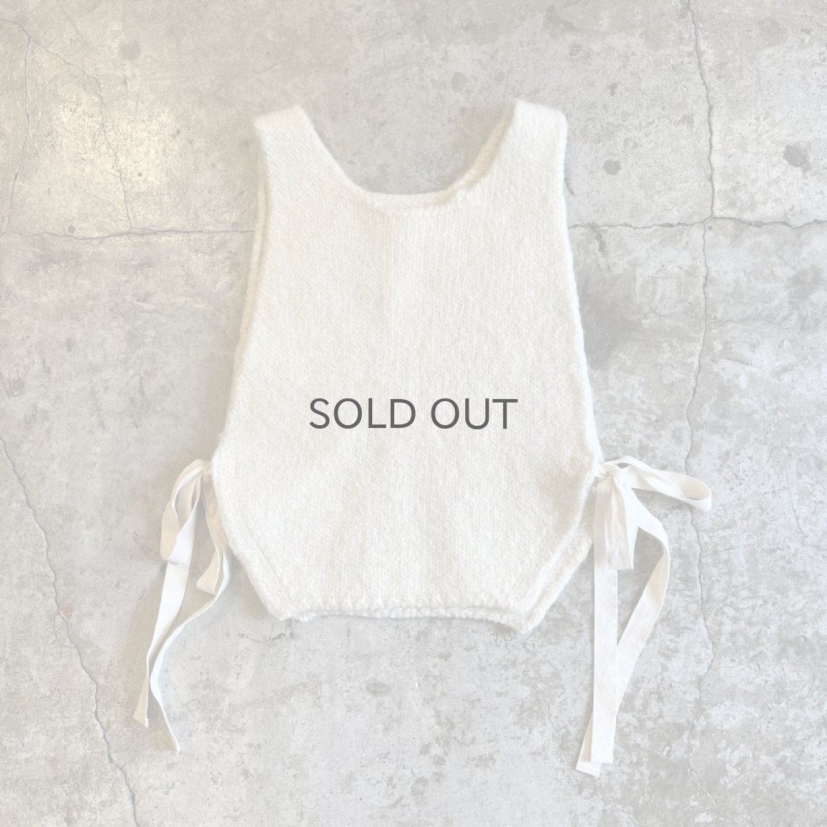 画像1: IVORY COLOR SIDE SLIT RIBBON DESIGN WOOL VEST / Ladies S (1)