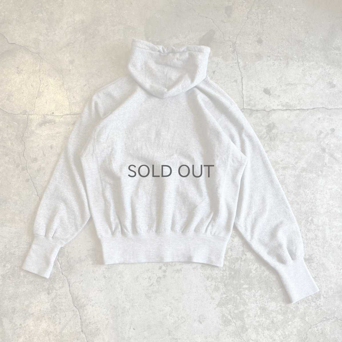 画像2: 【NIKE】GREY COLOR FRONT PRINTED DESIGN SWEAT HOODIE / Ladies M (2)