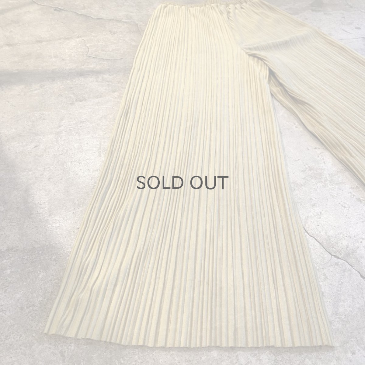 画像5: MUSTARD COLOR VELVET RIB DESIGN WIDE PANTS / W24~W31 (5)