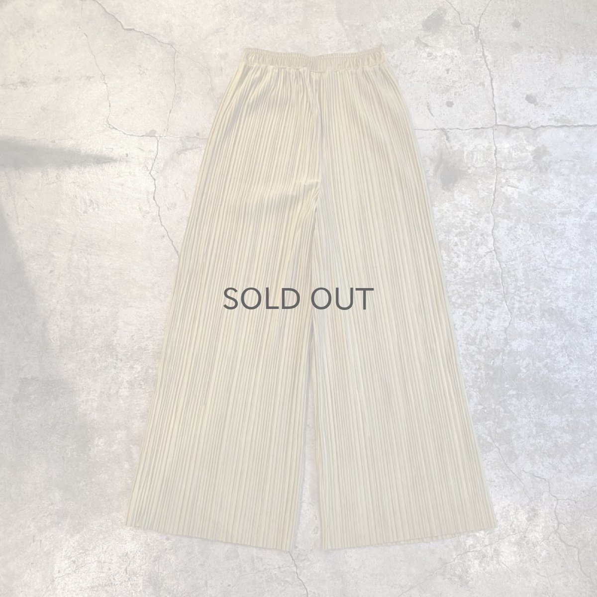 画像2: MUSTARD COLOR VELVET RIB DESIGN WIDE PANTS / W24~W31 (2)