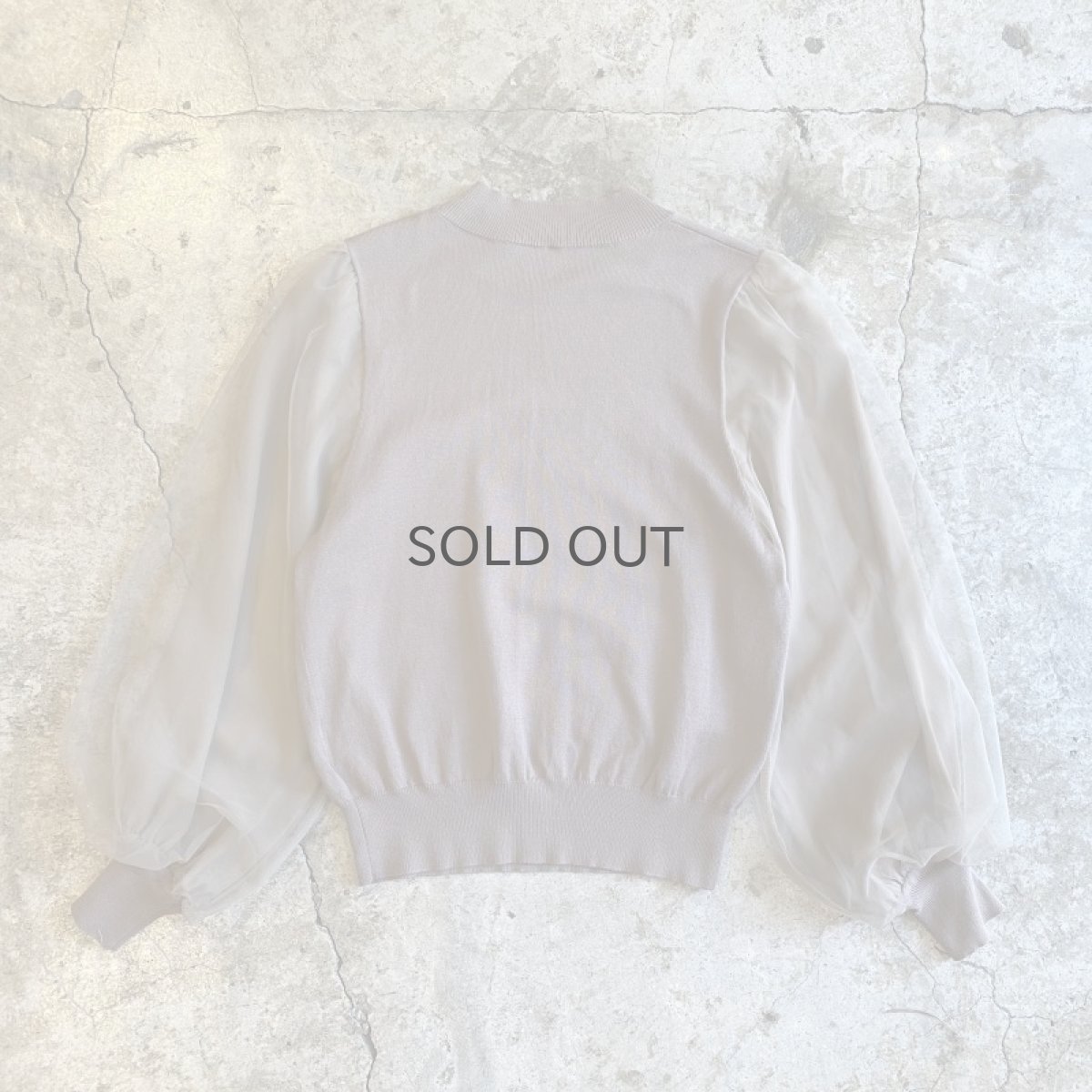 画像2: BEIGE COLOR VOLUME SLEEVE SHEER DESIGN KNIT TOPS / Ladies M (2)