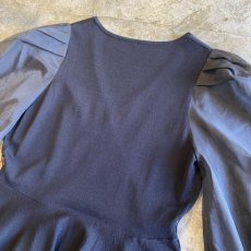 画像10: CROSS DESIGN SHEER SHOULDER PEPLUM TOPS / Ladies M (10)