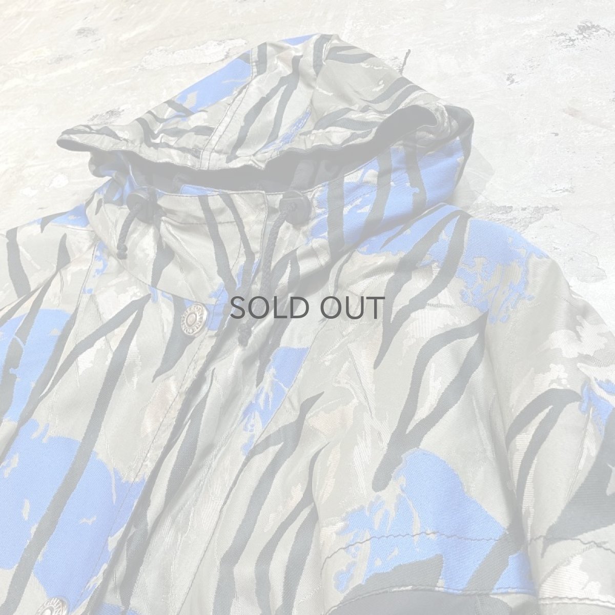 画像4: 80~90's CAMOUFLAGE PATTERN HOODIE JACKET / Mens M(L) / MADE IN ITALY (4)