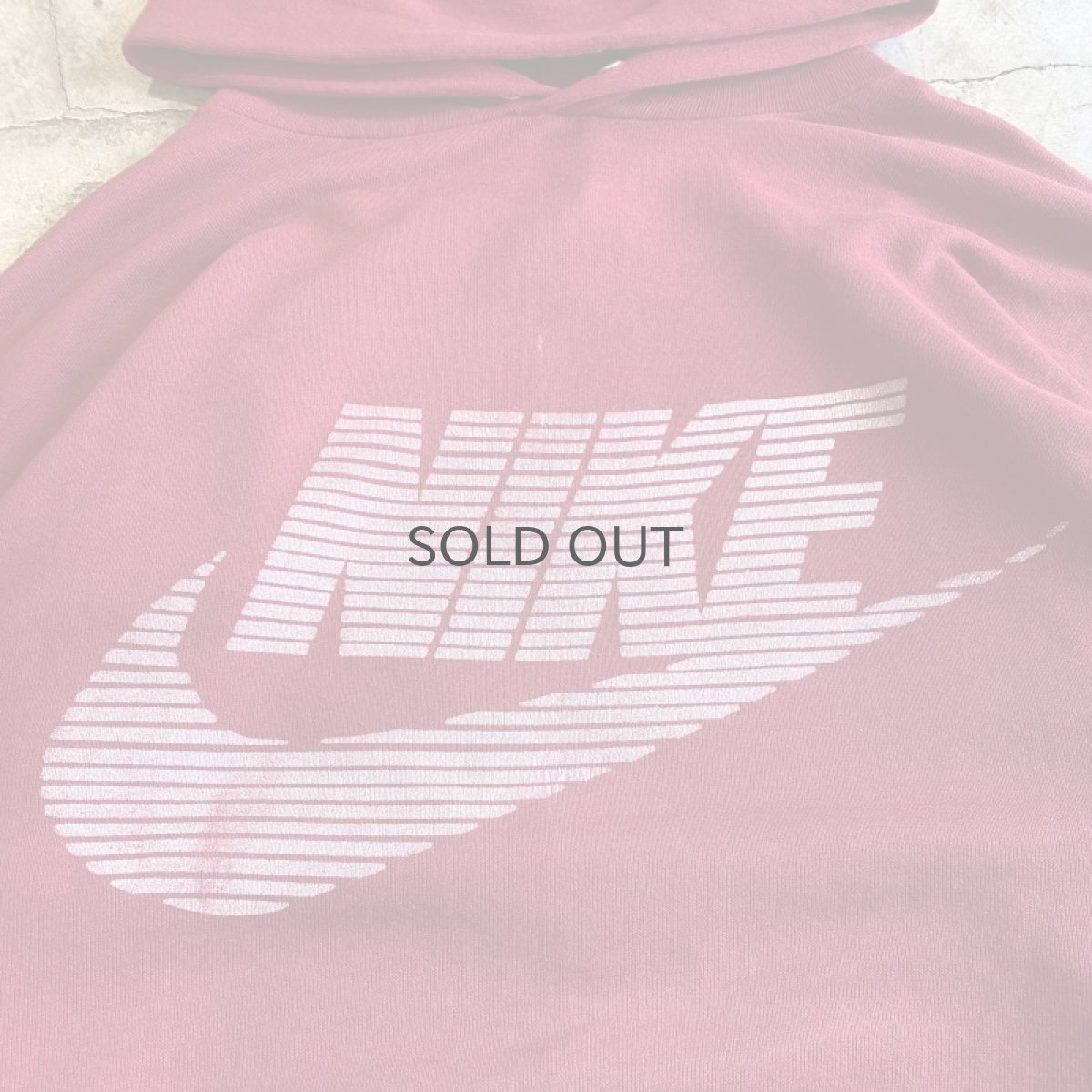 画像5: 【NIKE】OLD RED COLOR FRONT PRINTED DESIGN SWEAT HOODIE / Ladies L / MADE IN USA (5)