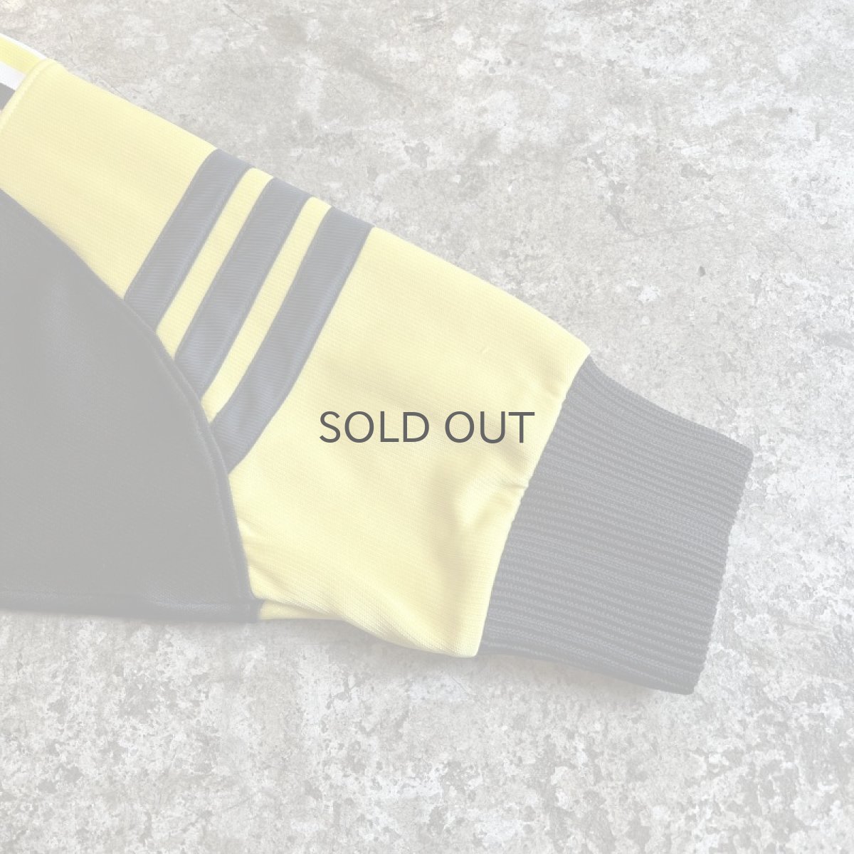 画像5: 【adidas】SLEEVE COLOR STRIPE DESIGN ZIP UP TRACK JACKET / Ladies M (5)