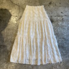 画像1: WHITE COLOR FEATHER FRINGE DESIGN TIERED LONG SKIRT / W25~W28 (1)