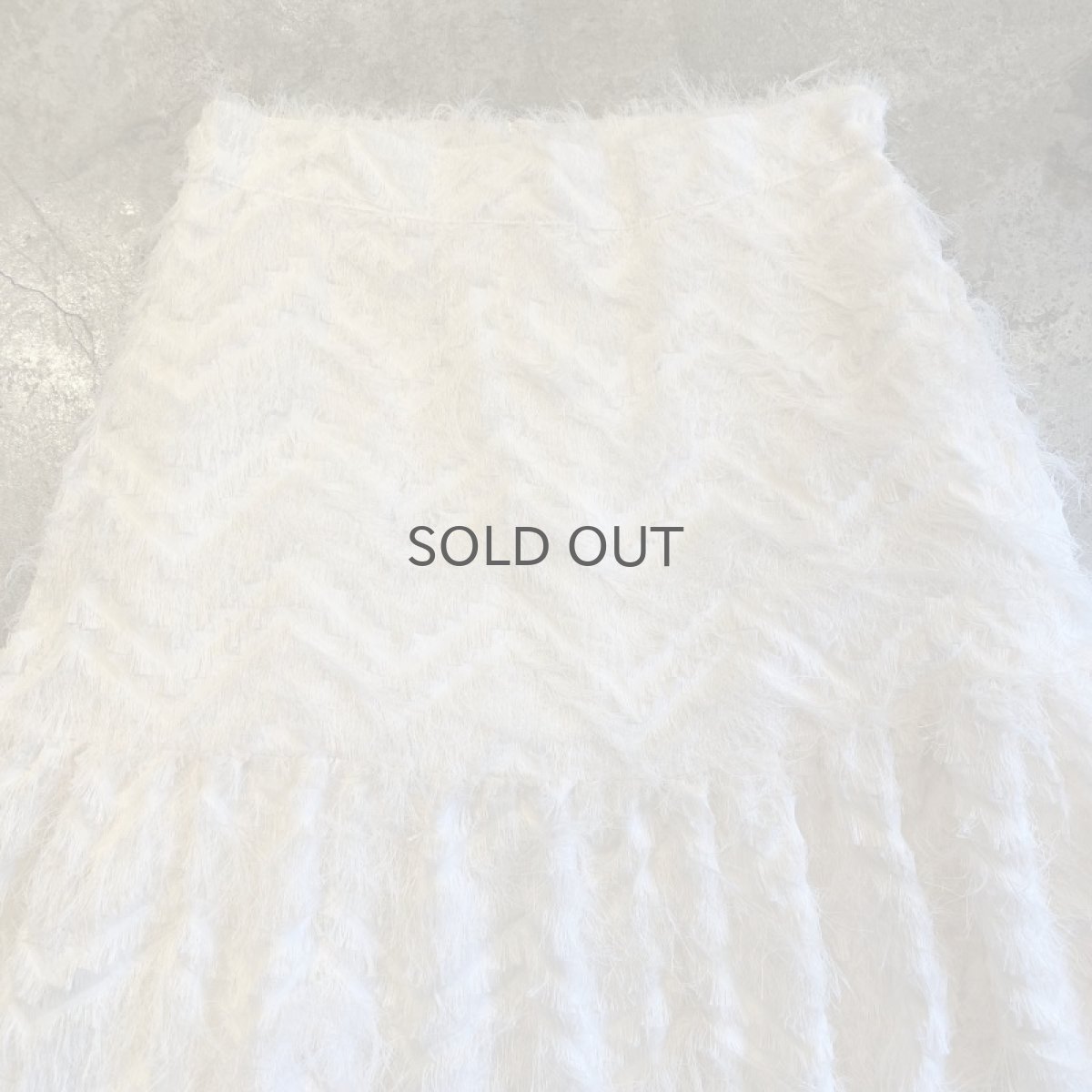 画像7: WHITE COLOR FEATHER FRINGE DESIGN TIERED LONG SKIRT / W25~W28 (7)
