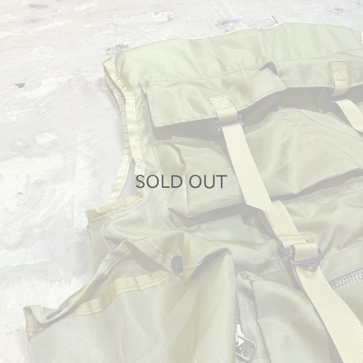 画像9: GREEN COLOR 2WAY FRONT FISHING VEST / Mens XL (9)