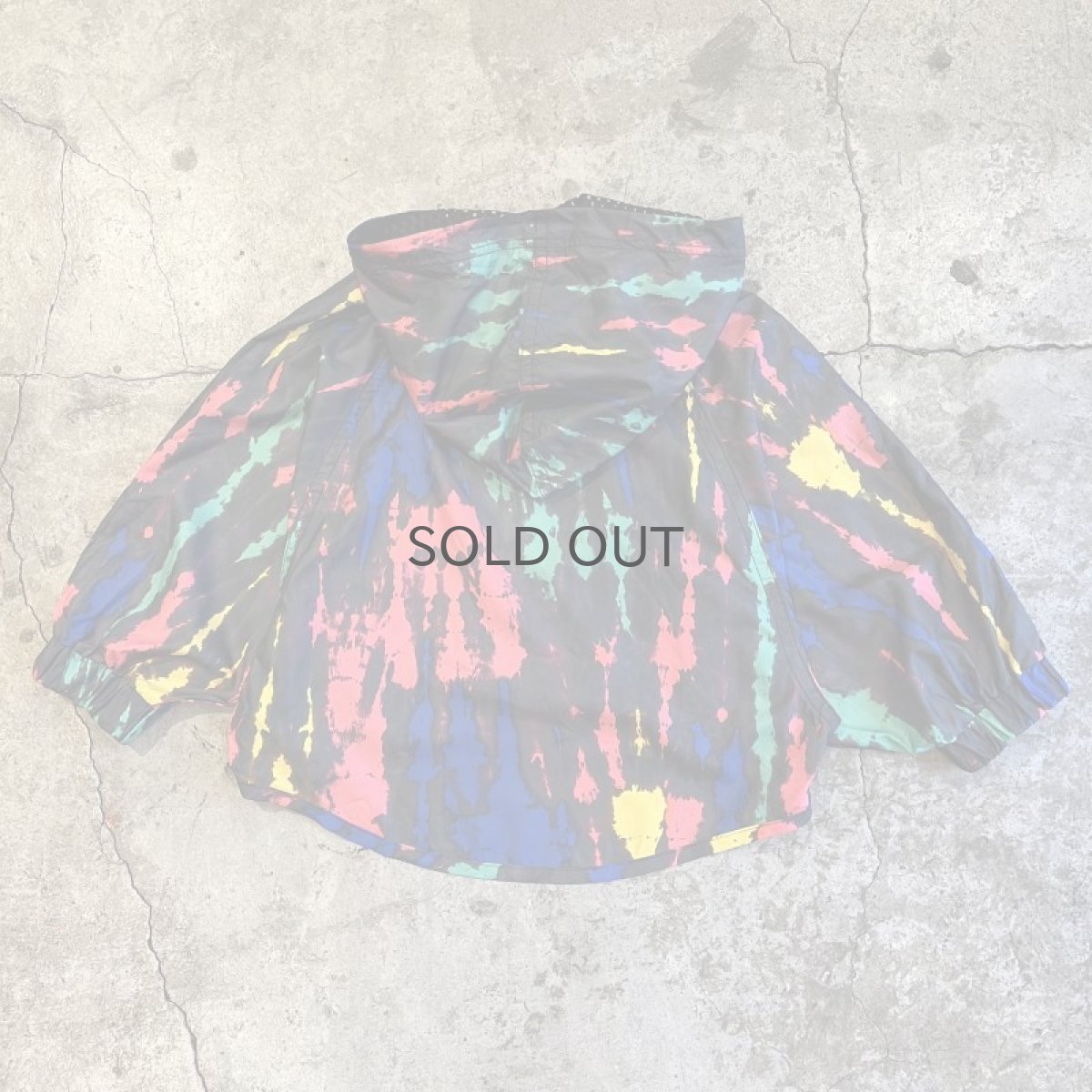 画像2: 【ADIDAS STELLASPORT】ALL OVER MIX COLOR TIE DYE PATTERN SHORT DESIGN ZIP UP ANORAK HOODIE TOPS / Ladies M (2)