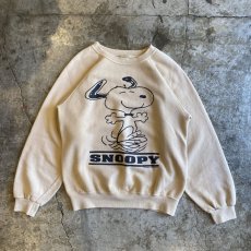 画像1: 90's "SNOOPY" FRONT PRINTED DESIGN COLOR SWEAT / Ladies L (1)