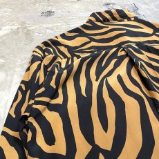 画像9: 90's ALL OVER ZEBRA PATTERN L/S SILK SHIRT / Mens S(M) (9)