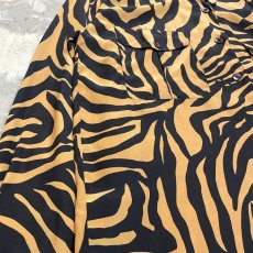 画像5: 90's ALL OVER ZEBRA PATTERN L/S SILK SHIRT / Mens S(M) (5)