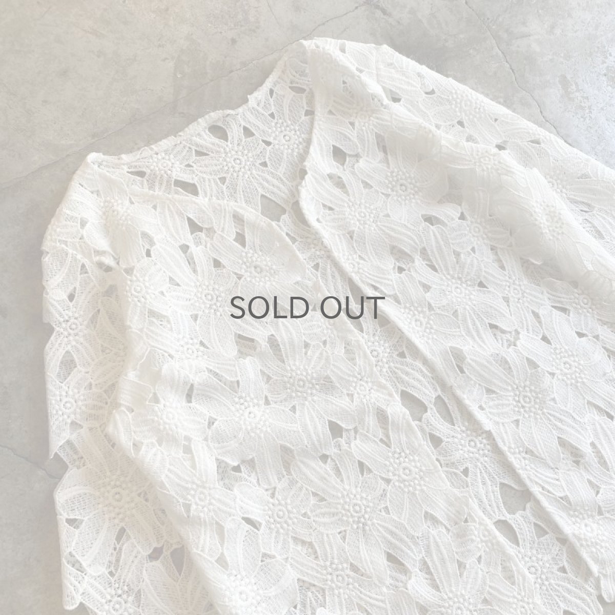 画像3: WHITE COLOR FLORAL LACE DESIGN CARDIGAN / Ladies M (3)