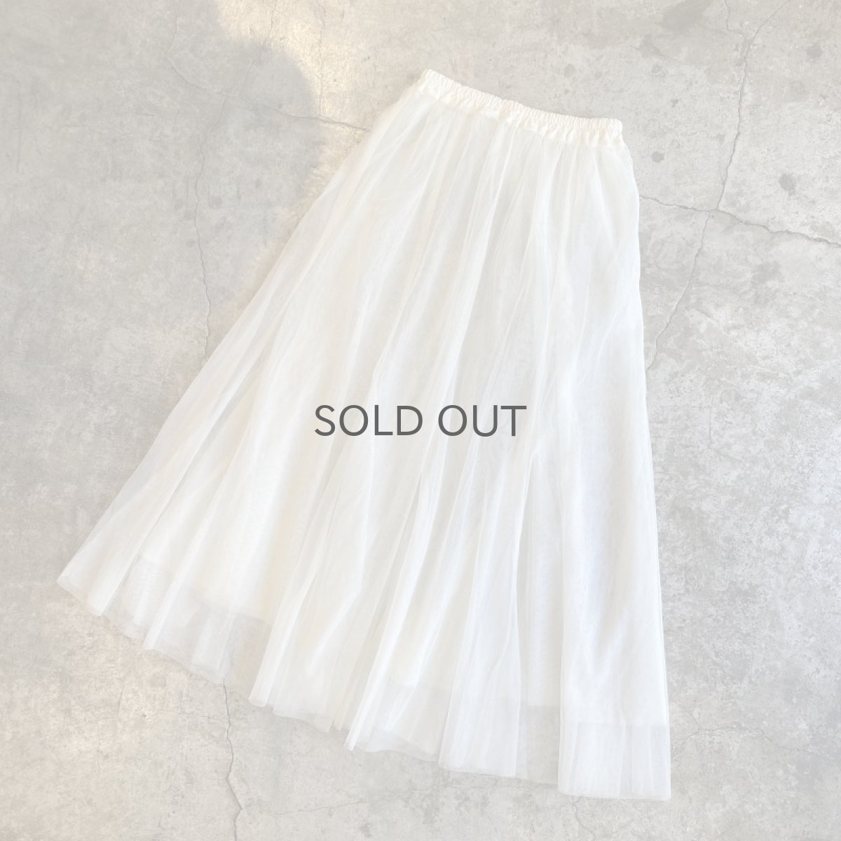 画像4: WHITE COLOR FLARE DESIGN TULLE SHEER LONG SKIRT / W23~W34 (4)