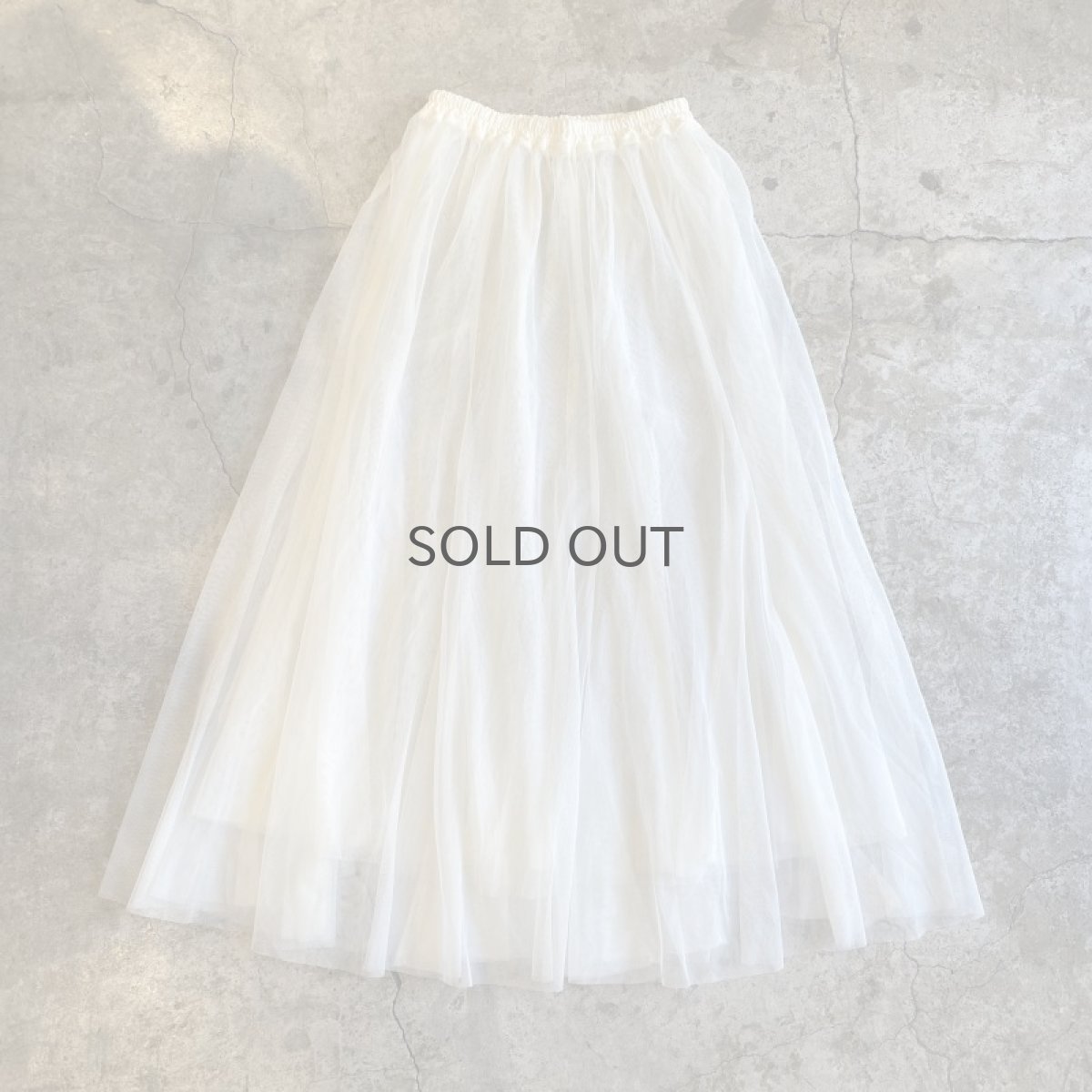 画像2: WHITE COLOR FLARE DESIGN TULLE SHEER LONG SKIRT / W23~W34 (2)