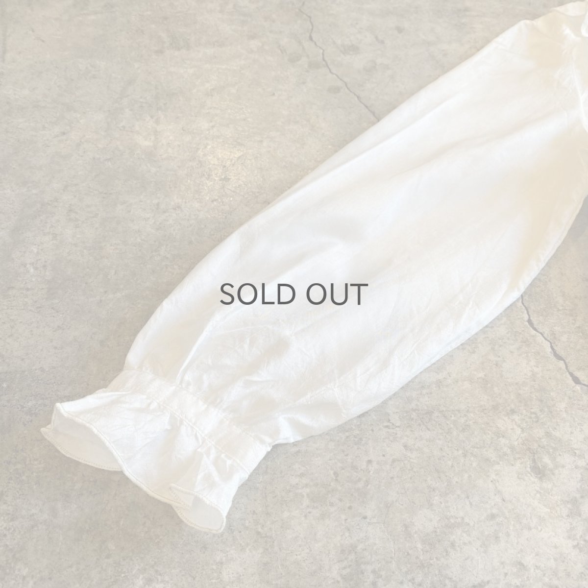 画像6: WHITE COLOR FRILL DESIGN BLOUSE / Ladies M (6)