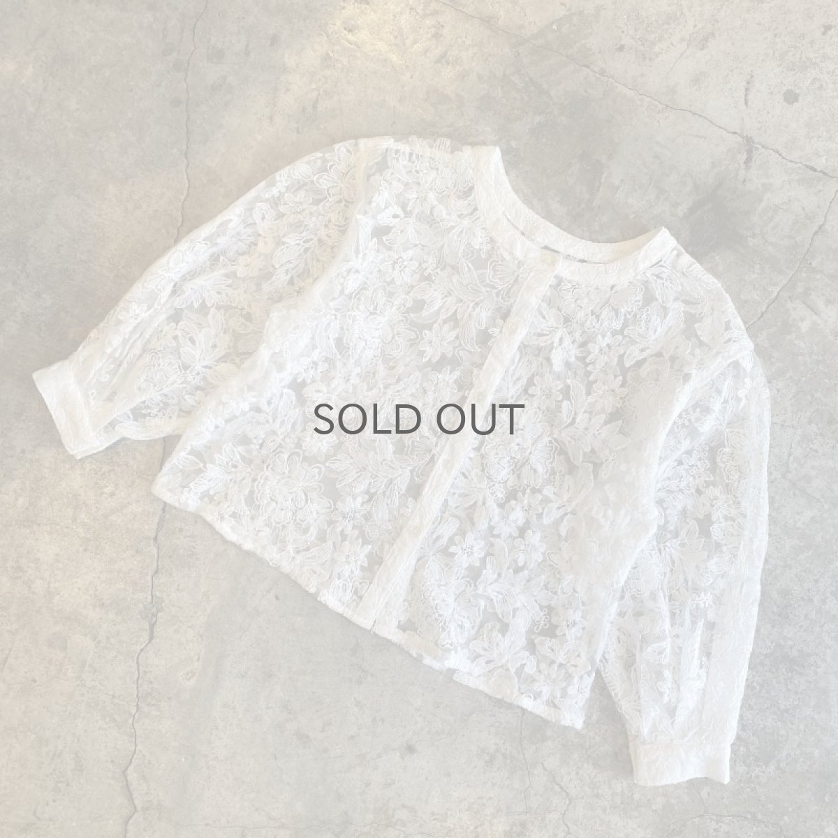 画像4:  FLORAL LACE VOLUME SLEEVE DESIGN SHEER CARDIGAN / Ladies M (4)