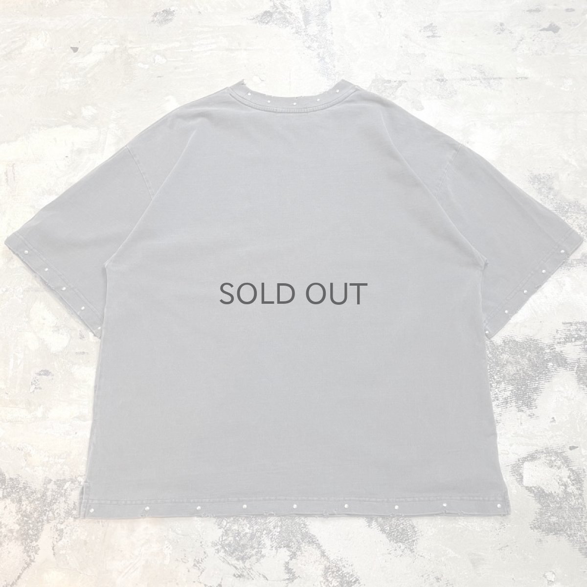 画像2: 【Wiz&Witch】"THE U.K" STUDS DAMAGE OVER TEE / OS (2)