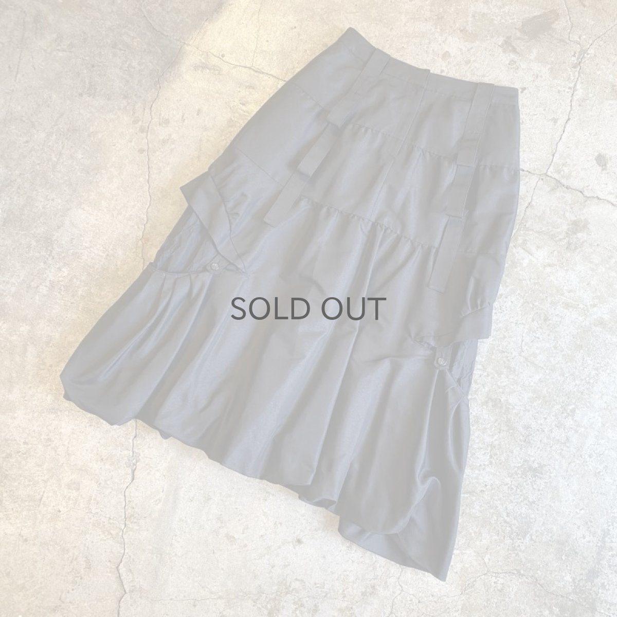 画像4: BALLOON DESIGN TIERED VOLUME SKIRT / W26 (4)