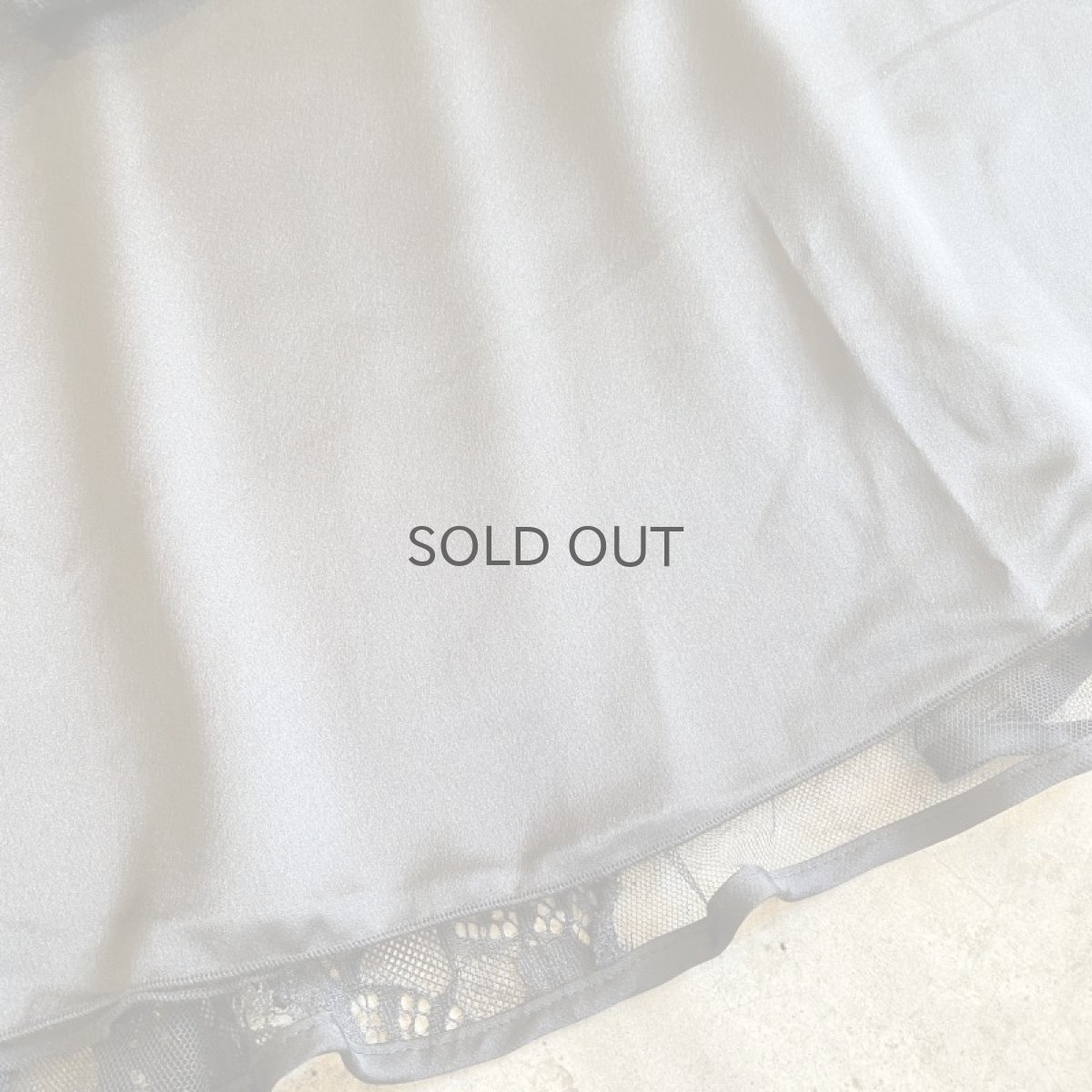 画像9: BLACK COLOR POINT LACE DESIGN TULLE SHEER FLARE LONG SKIRT / W28 (9)