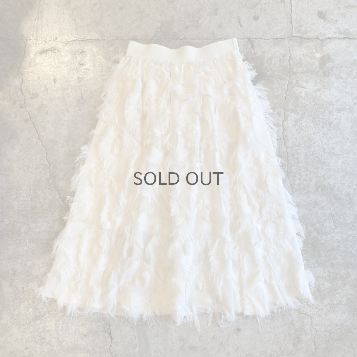 画像1: WHITE COLOR SHAGGY ALL OVER PATTERN DESIGN SKIRT / W24~W30 (1)