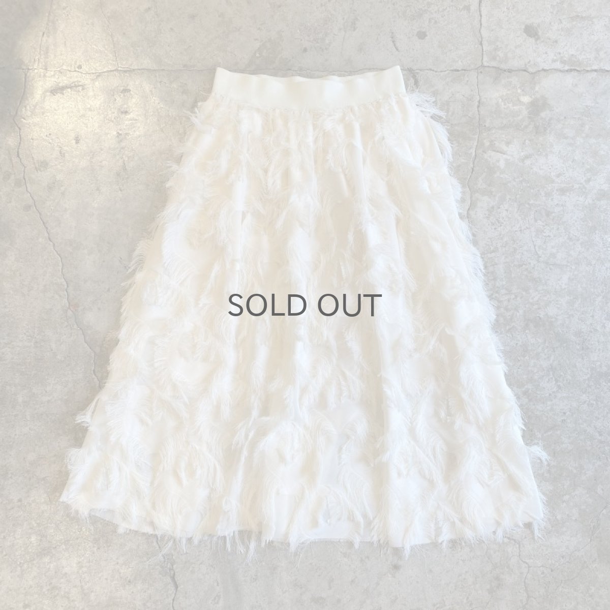 画像2: WHITE COLOR SHAGGY ALL OVER PATTERN DESIGN SKIRT / W24~W30 (2)