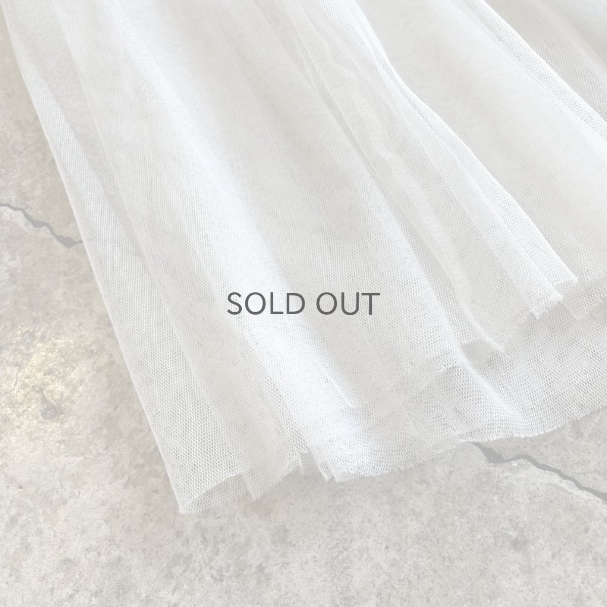 画像3: WHITE COLOR FLARE DESIGN TULLE SHEER SKIRT / W25~W35 (3)